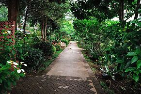 Casa Grande Flora Villas and Resort