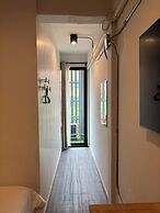 333 Mini House and Cafe