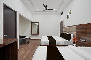 Super Collection Varanasi Suites