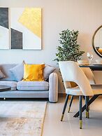 Vida Marina-1BR Retreat-Cityscape View