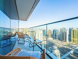 Vida Marina-1BR Retreat-Cityscape View