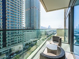 Stylish 1BR with Private Beach Access