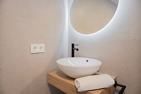 Hotel ARENA byAstiblanco