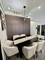 Executive Two Bedroom Neptune Lavington