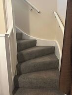 Cosy Family Home With Full Amenities