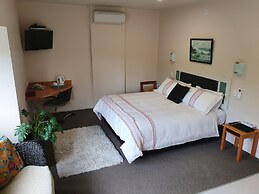Headlands Hotel