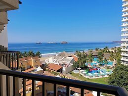 Condominios Torre Continental Ixtapa