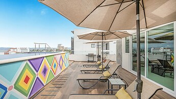 Torre Ku Rooftop Pool with Ocean Views