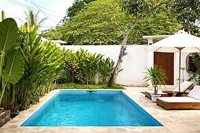 Villa Mango Kuta Lombok