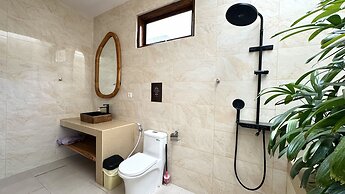 Villa Mango Kuta Lombok