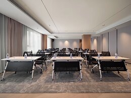 h Crystal Hotel  Xi'an West 2nd  Branch