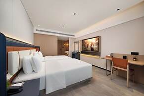 h Crystal Hotel  Xi'an West 2nd  Branch