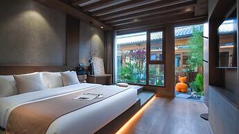Suyintang Resort Courtyard