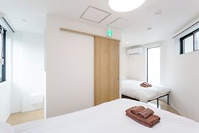 SHINJUKU CITY HOUSE