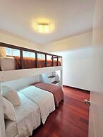 Miraflores Luxury Skytop Oceanview Apart