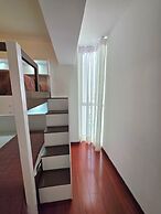 Miraflores Luxury Skytop Oceanview Apart