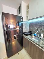 Miraflores Luxury Skytop Oceanview Apart