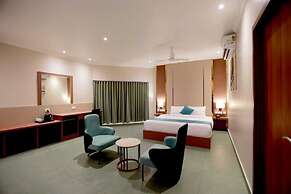 KANOVA Luxury Riverside Resort