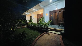 Aloria Sigiriya