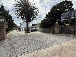 Frankston Bay Motel