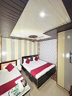 Hotel Saksham Palace
