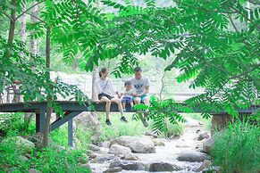 Xingxiu Wuling Mountain Villa