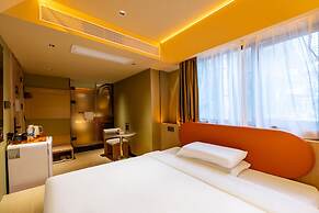 Super-Times Hotel