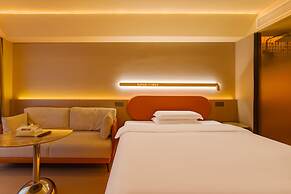 Super-Times Hotel