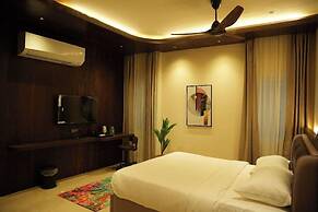 Aura Suites