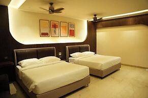 Aura Suites