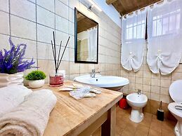 Elios Rooms Tro