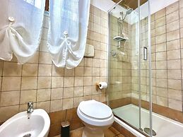 Elios Rooms Tro