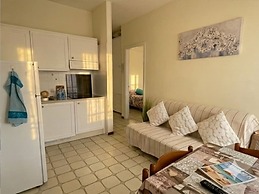 Bright Flat With Balcony-beahost