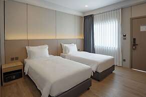 HippoTel Khaorang Phuket Town