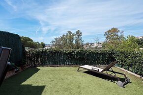 Spacious 4BR Townhouse - Rooftop Terrace