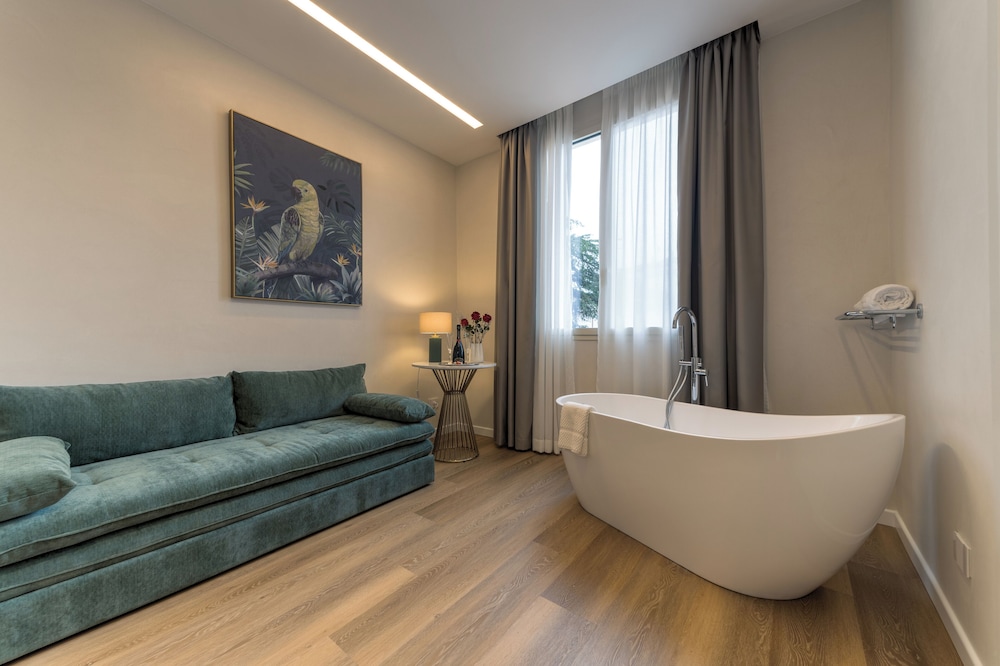 GH Villa Poerio