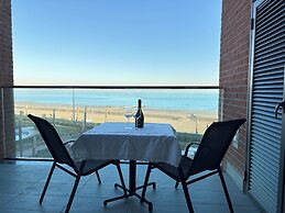 Stylish Flat With sea View