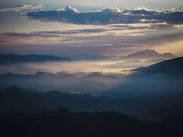 SINYE IN THE VALLEY