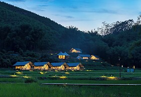 SINYE IN THE VALLEY