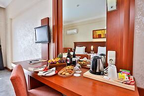 Casa Fora Beach Resort
