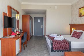 Casa Fora Beach Resort