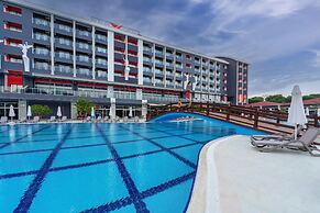 Casa Fora Beach Resort