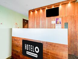 Super Hotel O Neredmet Road