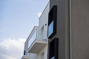 Brezza Apartments