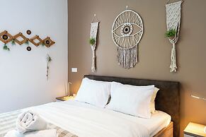 Bonne Heur 1-BR Apt & Balcony in Larnaca