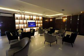 Grand Season Serviced Apartments