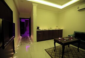 Grand Season Serviced Apartments