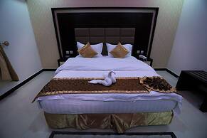 Grand Season Serviced Apartments