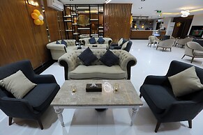 Grand Season Serviced Apartments