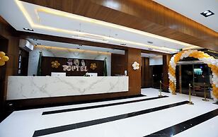 Grand Season Serviced Apartments